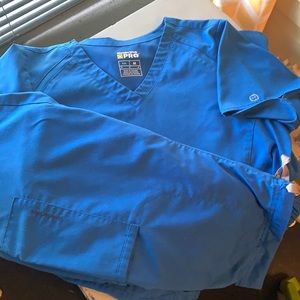 WonderWink Pro royal scrub set